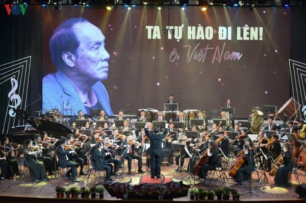 Đêm nhạc tri ân nhạc sĩ chu minh