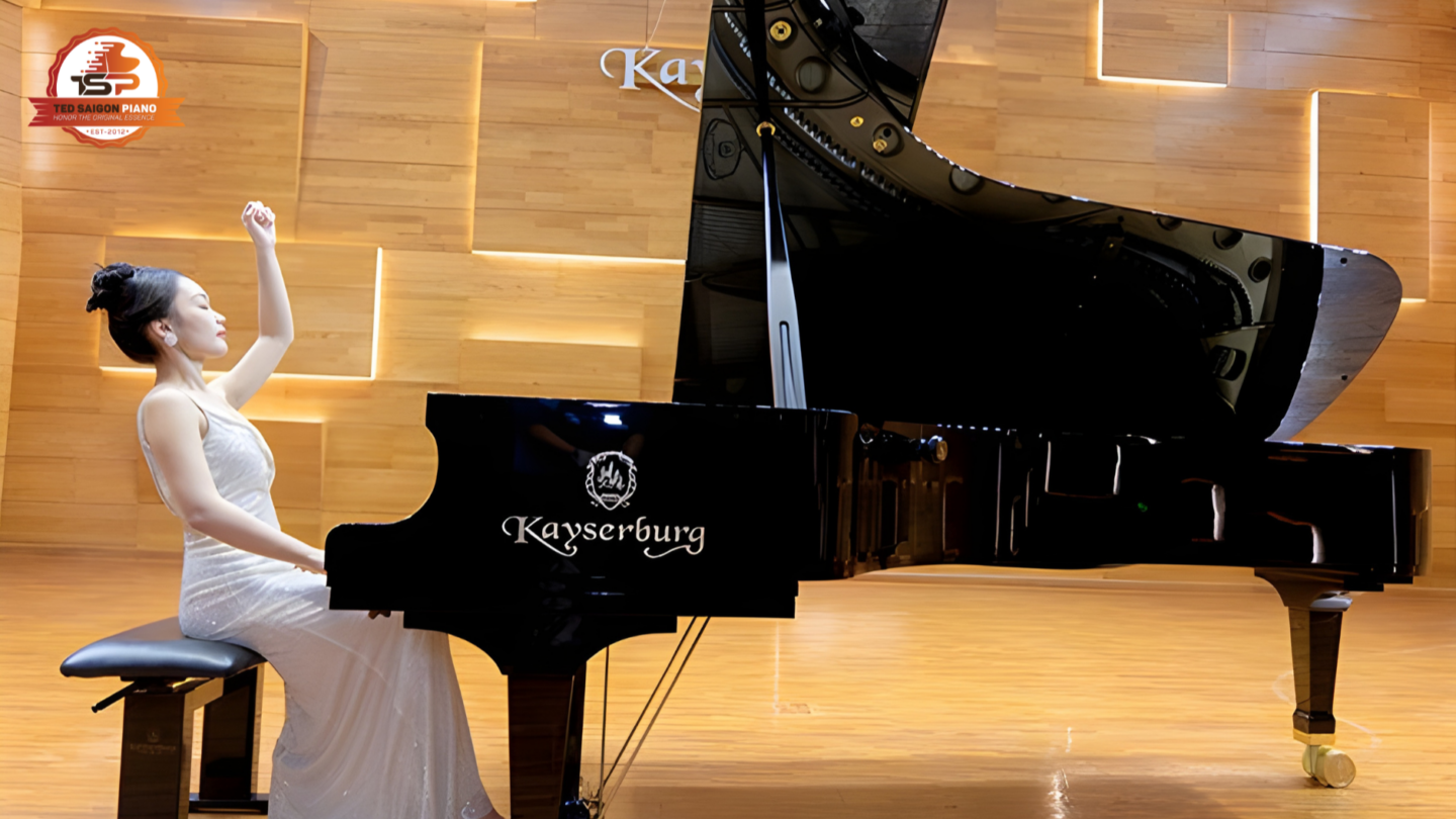 NGHỆ SĨ TRẺ ALICE CHUM TRẢI NGHIỆM CÂY CONCERT GRAND KAYSERBURG KA275 ...